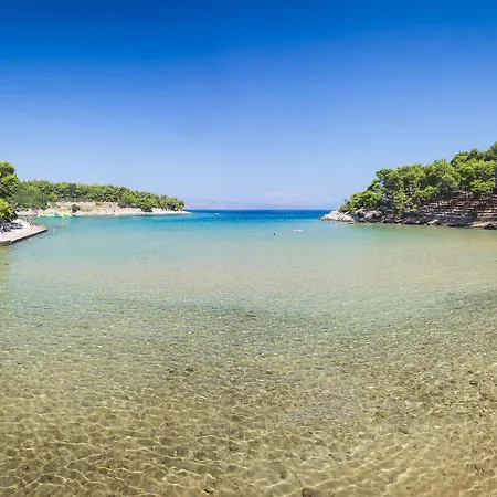 Hvar 3* ييلسا