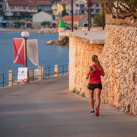 Szálloda Hvar 3*