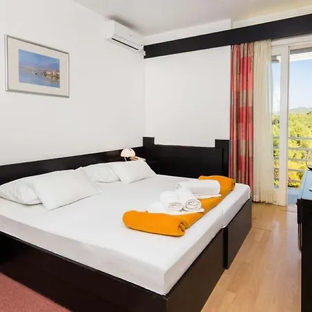 Hvar Hotel
